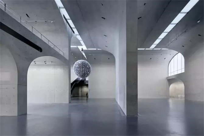 上海西岸龍美術館（大舍事務所）2