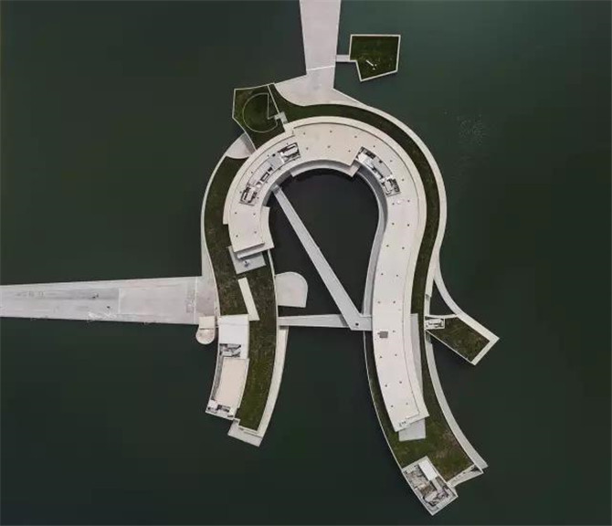 江蘇淮安實聯(lián)化工廠水上建筑（阿爾瓦羅.西扎）1