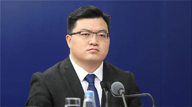 中國(guó)疾控中心研究員馮錄召